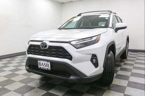 2024 Toyota RAV4 XLE Premium