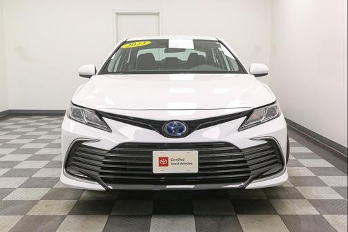 Ice Cap 2023 Toyota Camry LE