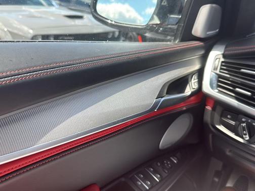 Donington Gray Metallic 2018 BMW X6 M