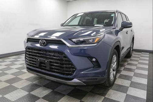 Storm Cloud 2026 Toyota Grand Highlander Hybrid Limited