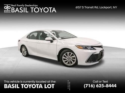 2022 Toyota Camry LE