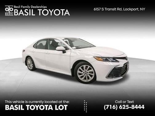 2022 Toyota Camry LE