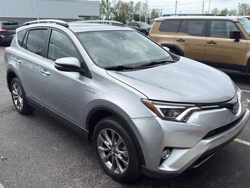 Silver Sky Metallic 2018 Toyota RAV4 Hybrid Limited