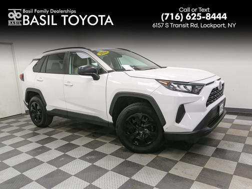 2020 Toyota RAV4 LE