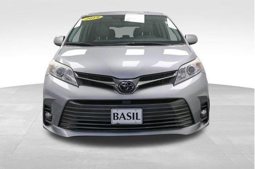 2019 Toyota Sienna XLE Premium