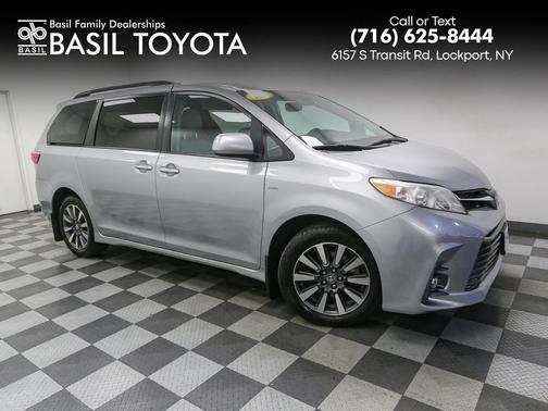 2019 Toyota Sienna XLE Premium