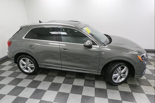 2021 Audi Q3 45 S line Premium