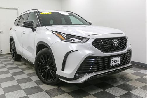 2023 Toyota Highlander XSE