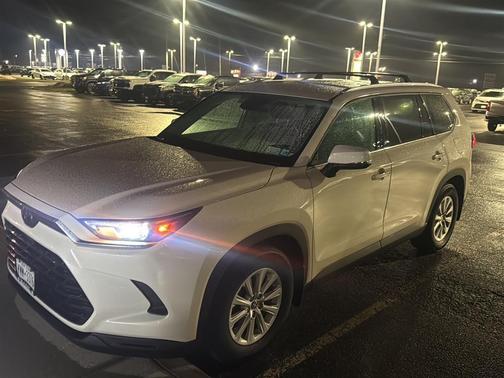 2024 Toyota Grand Highlander XLE