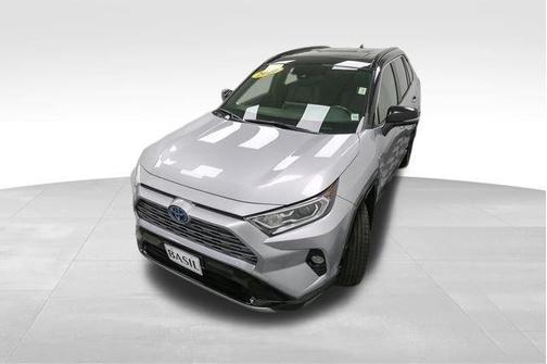 2020 Toyota RAV4 Hybrid SE