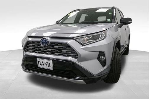 2020 Toyota RAV4 Hybrid SE
