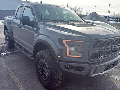 2020 Ford F-150 Raptor