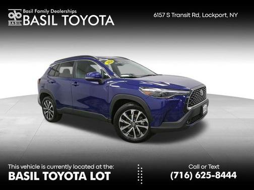 2024 Toyota Corolla Cross XLE