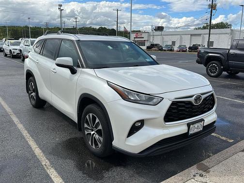 2020 Toyota Highlander XLE