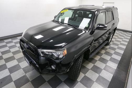 Midnight Black Metallic 2018 Toyota 4Runner SR5 Premium