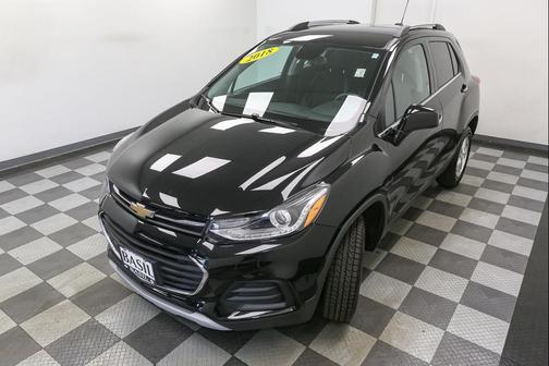 Mosaic Black Metallic 2018 Chevrolet Trax LT