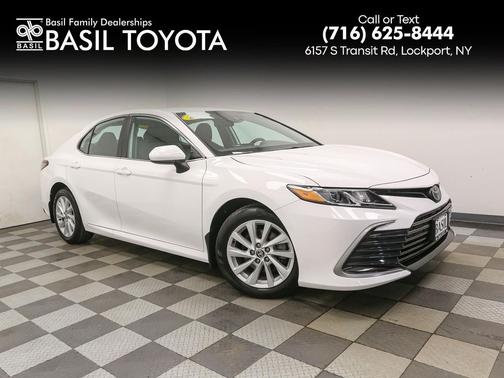 White 2022 Toyota Camry LE
