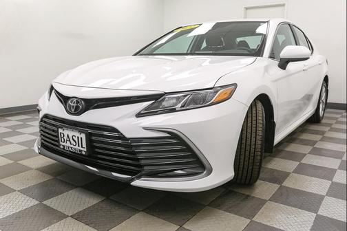White 2022 Toyota Camry LE