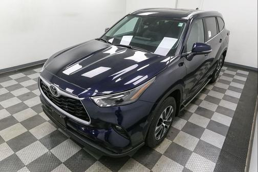 2026 Toyota Highlander Hybrid XLE