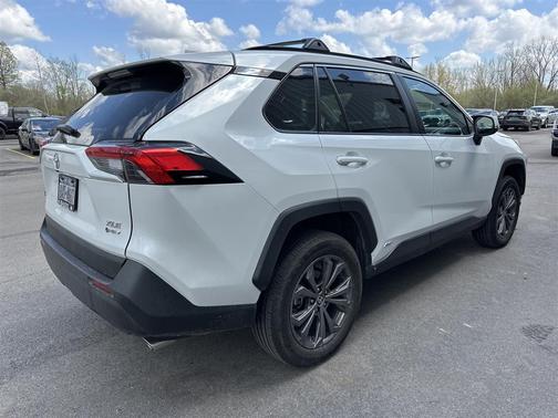 Wind Chill Pearl 2025 Toyota RAV4 Hybrid XLE Premium