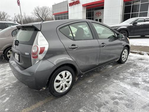2013 Toyota Prius c Two