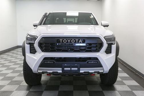 2025 Toyota Tacoma Hybrid Trailhunter