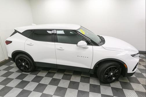 Summit White 2021 Chevrolet Blazer 2LT