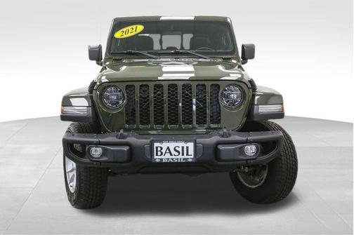 2021 Jeep Gladiator Sport