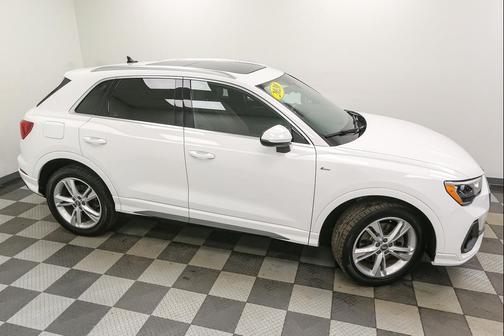 2020 Audi Q3 45 S line Premium