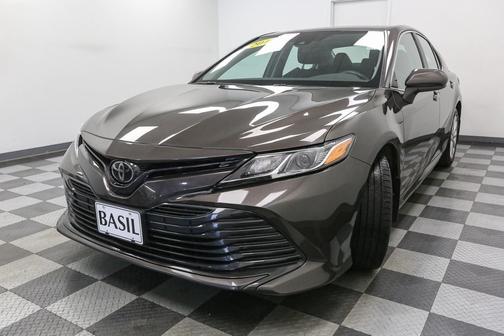 2019 Toyota Camry LE