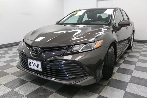 2019 Toyota Camry LE
