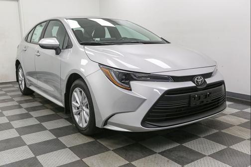 Classic Silver Metallic 2026 Toyota Corolla LE
