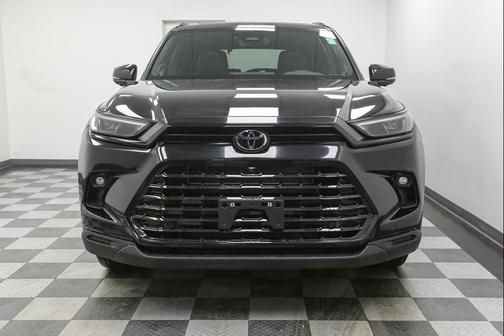 2026 Toyota Highlander Hybrid Base