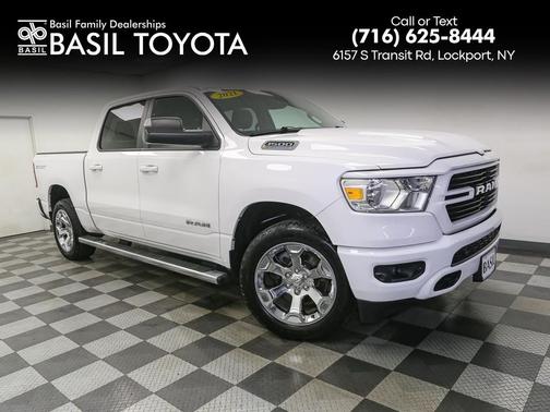 Bright White Clearcoat 2021 RAM 1500 Big Horn/Lone Star