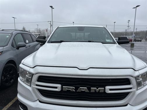 Bright White Clearcoat 2021 RAM 1500 Big Horn/Lone Star