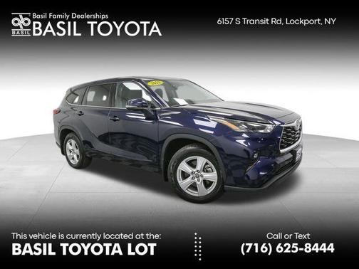 2022 Toyota Highlander LE
