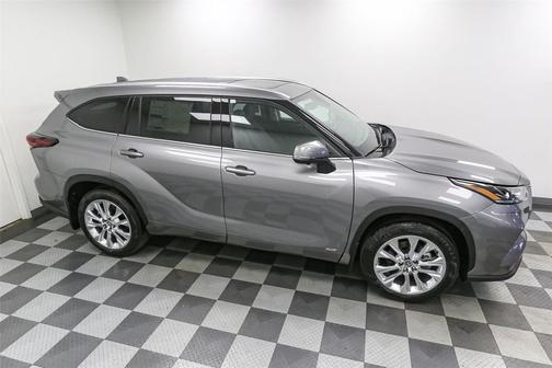 2026 Toyota Highlander Hybrid Limited