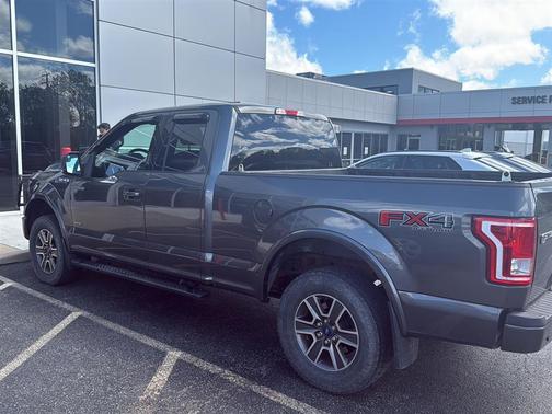 Magnetic 2017 Ford F-150 XLT