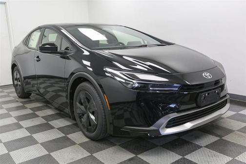 2026 Toyota Prius Plug-In Hybrid SE