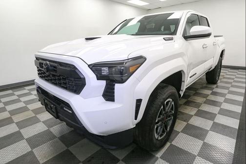 2026 Toyota Tacoma Hybrid TRD Sport