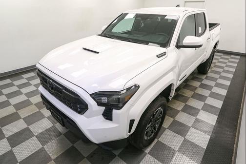 2026 Toyota Tacoma Hybrid TRD Sport