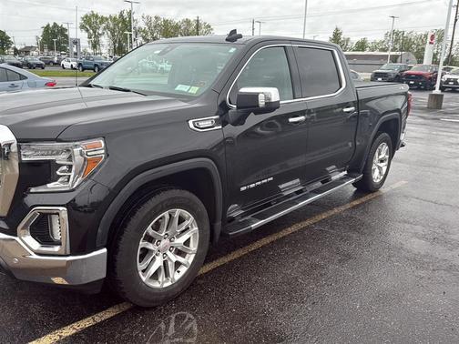 Onyx Black 2021 GMC Sierra 1500 SLT