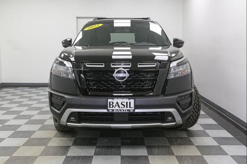 2025 Nissan Pathfinder Rock Creek 4WD