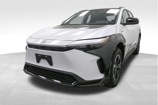 2025 Toyota bZ4X XLE
