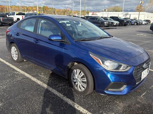 2019 Hyundai Accent SE