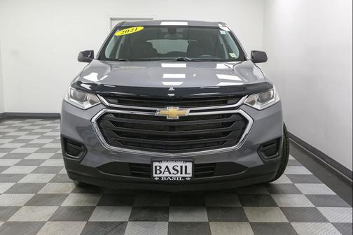 Satin Steel Metallic 2021 Chevrolet Traverse LS