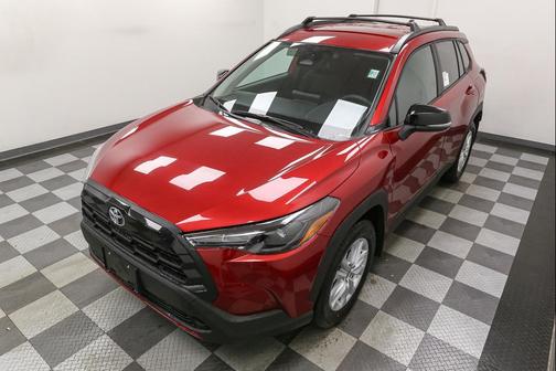 2026 Toyota Corolla Cross LE