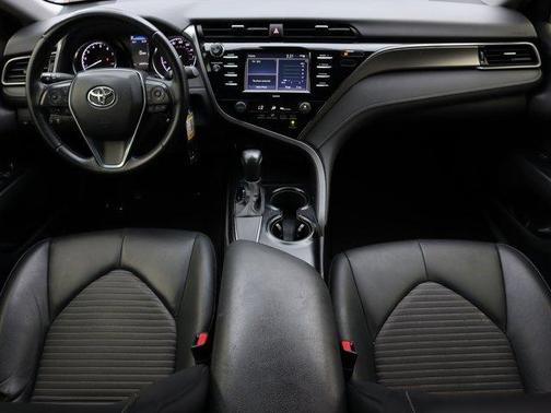 2020 Toyota Camry SE Nightshade