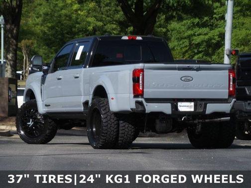 2025 Ford F-450 Lariat