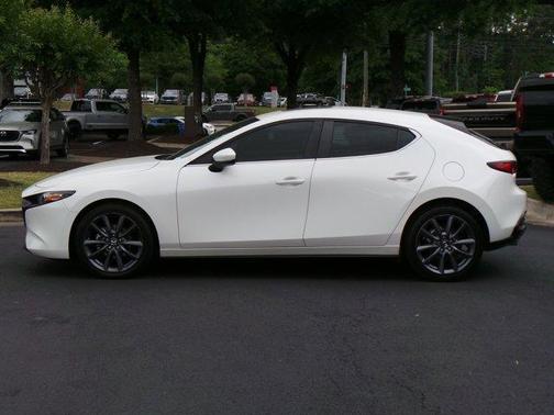 Snowflake White Pearl Mica 2023 Mazda Mazda3 FWD w/Preferred Package
